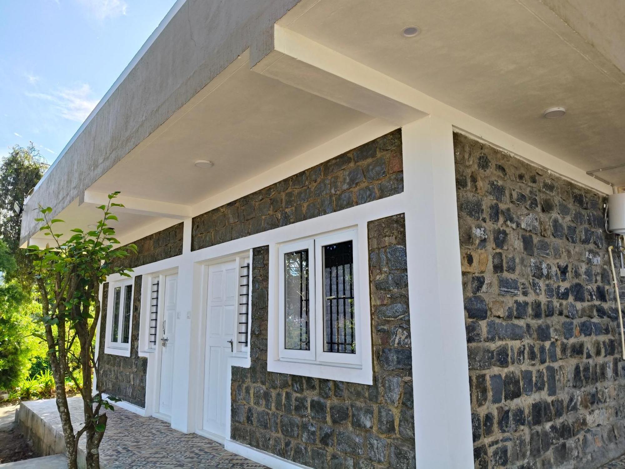 Shree Homestay *