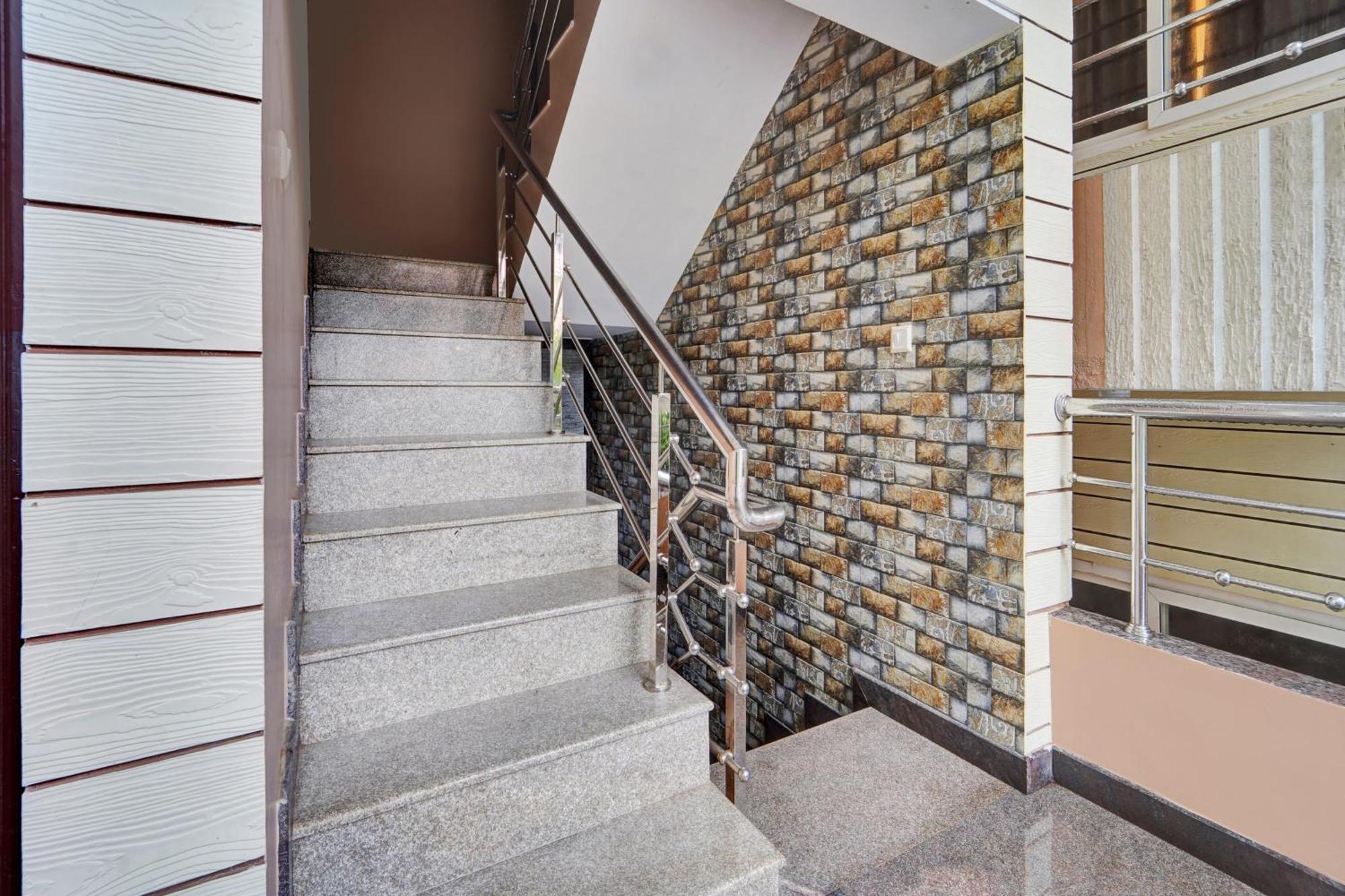Guest house Super O Near Rose Garden *