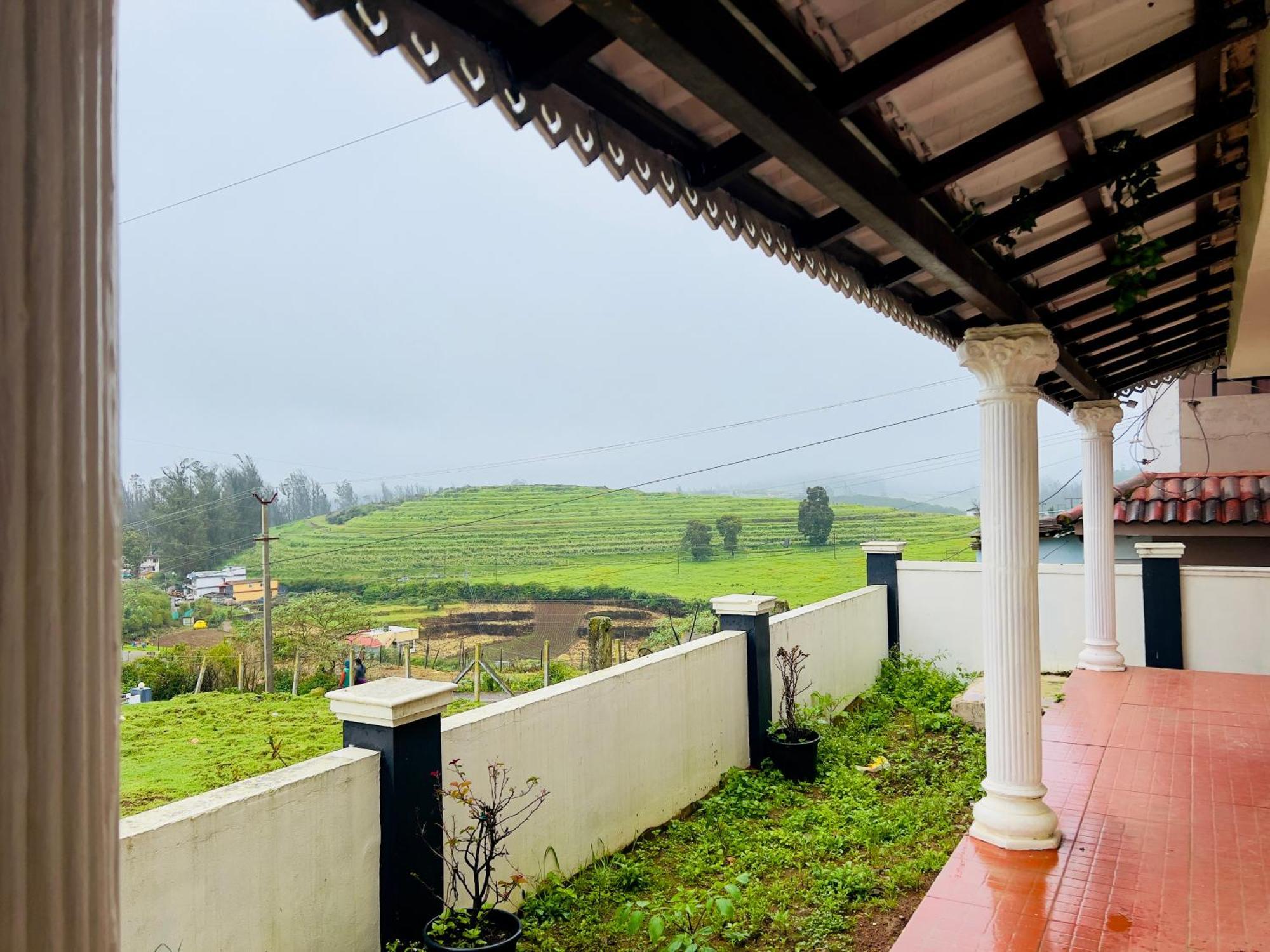 Teyt Castle Villa *