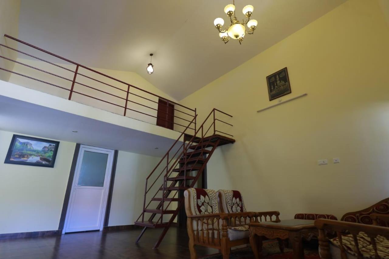Spring Hotel Ooty