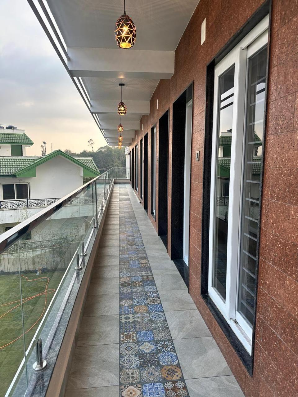 Blossom Retreat Hotel 3*