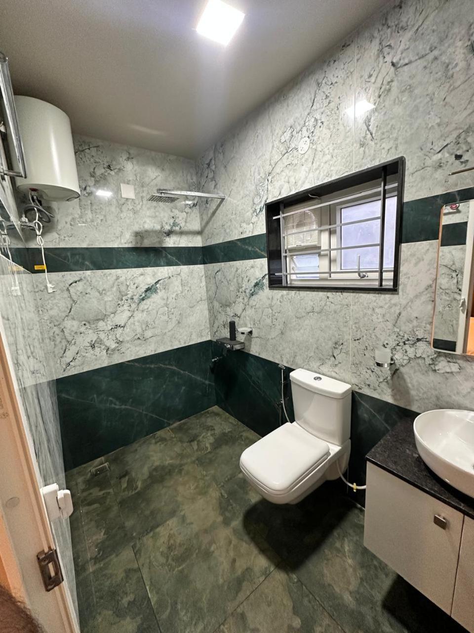 Blossom Retreat Hotel 3*