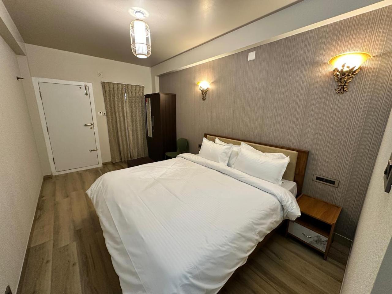 Hotel Blossom Retreat Ooty