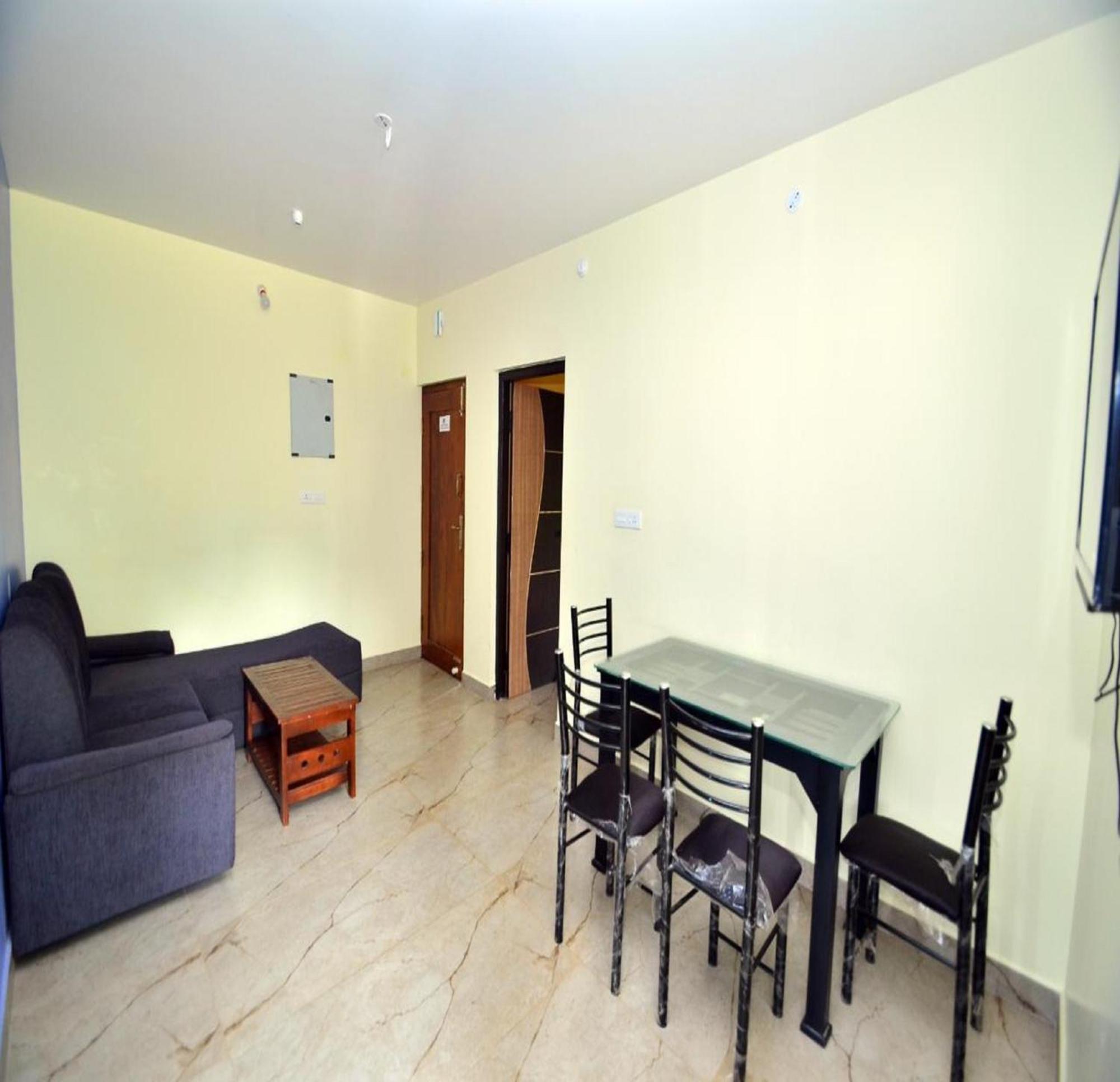Hotel Estay Tiger Hills