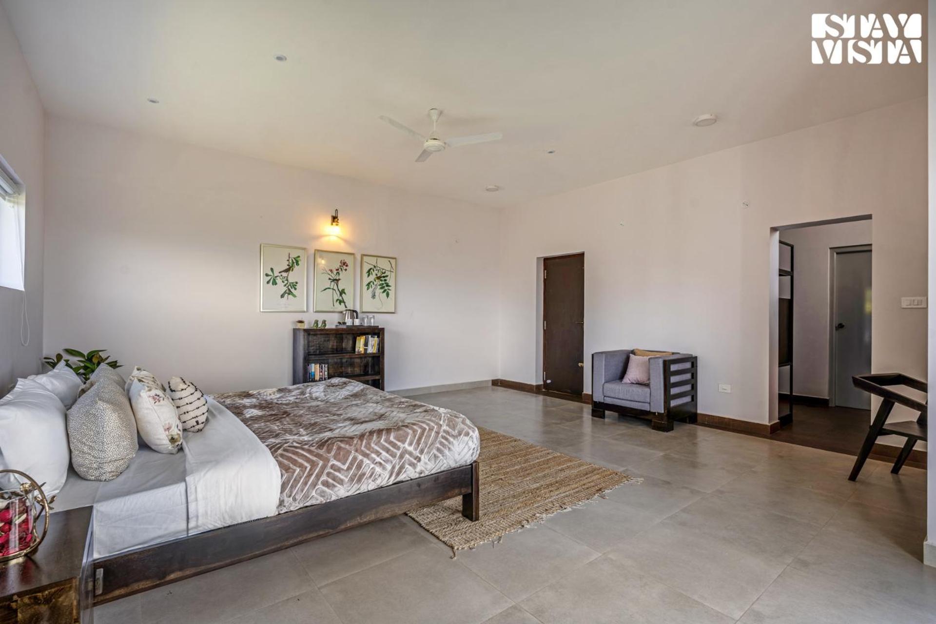 Stayvista At Aruvi With Bonfire, Lawn