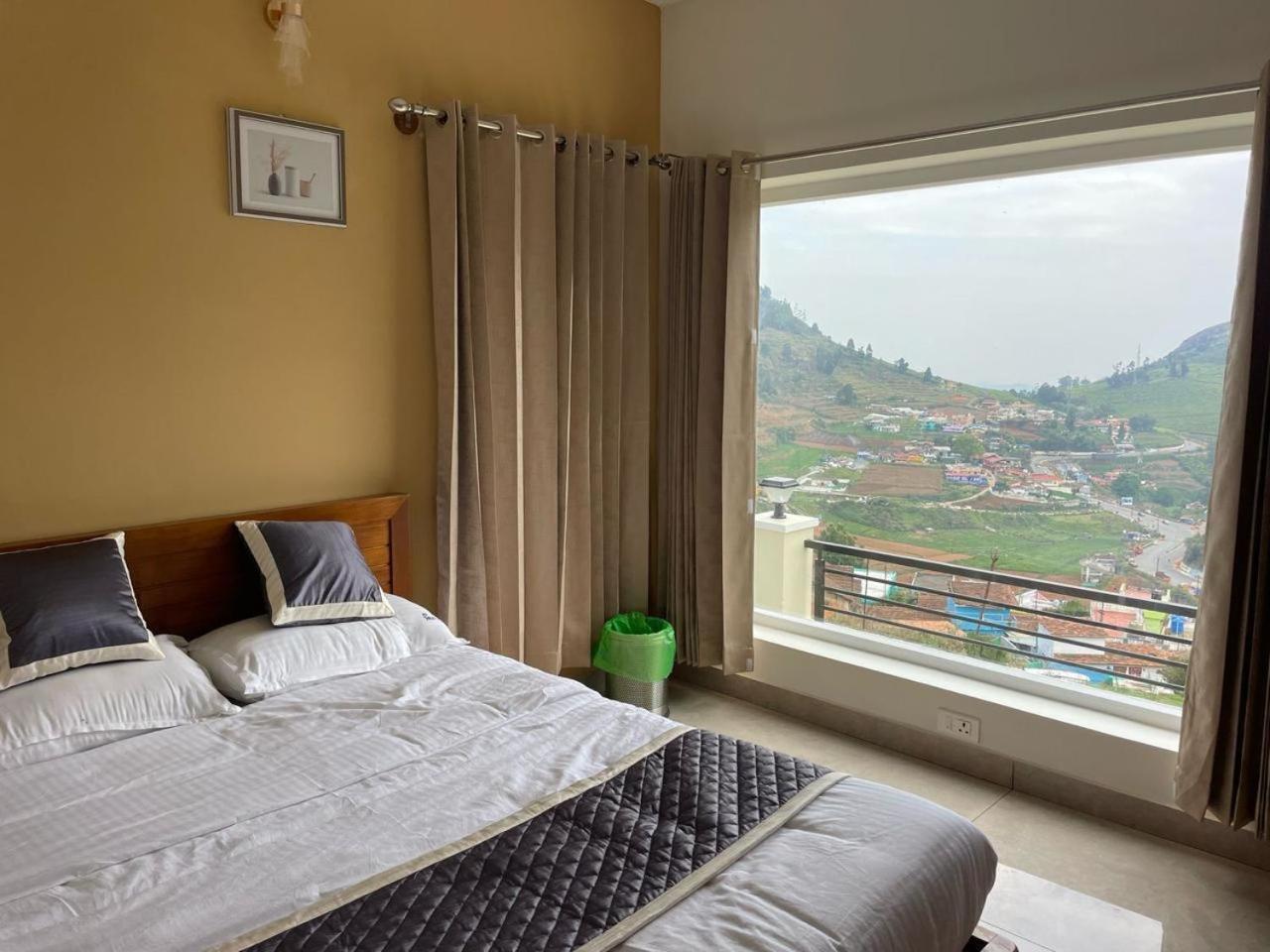 Hotel Flower 3*