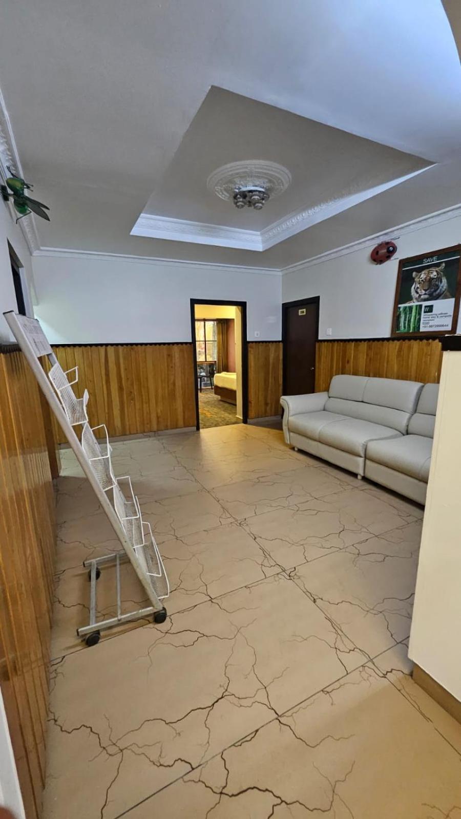 Hotel Sw Residency Ooty