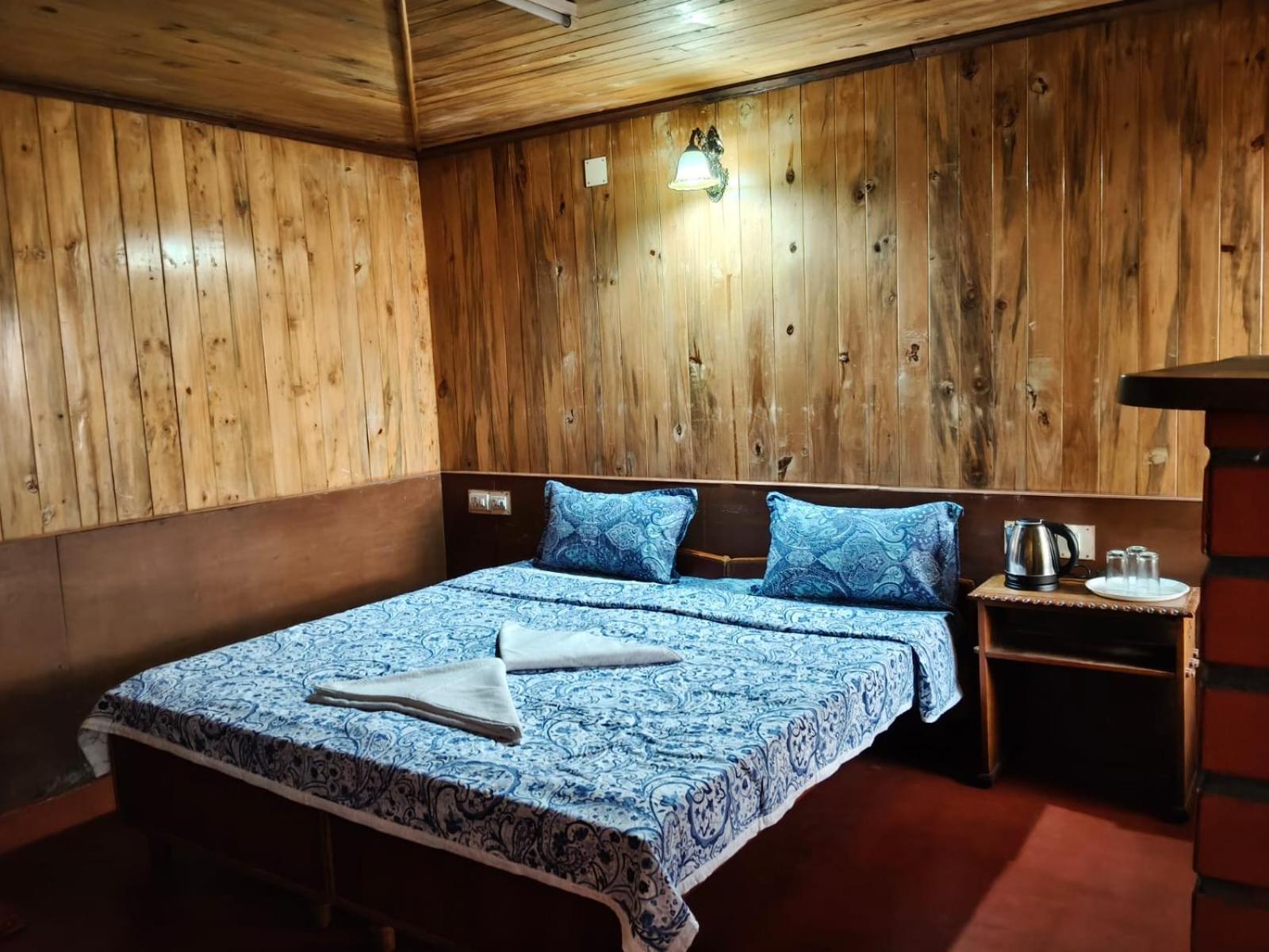 Pet Friendly At Heritage District Guest house