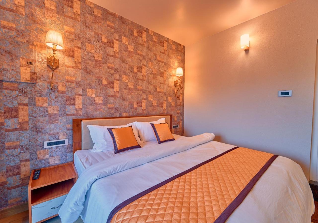 Resort Blossom Retreat By Voye Homes *