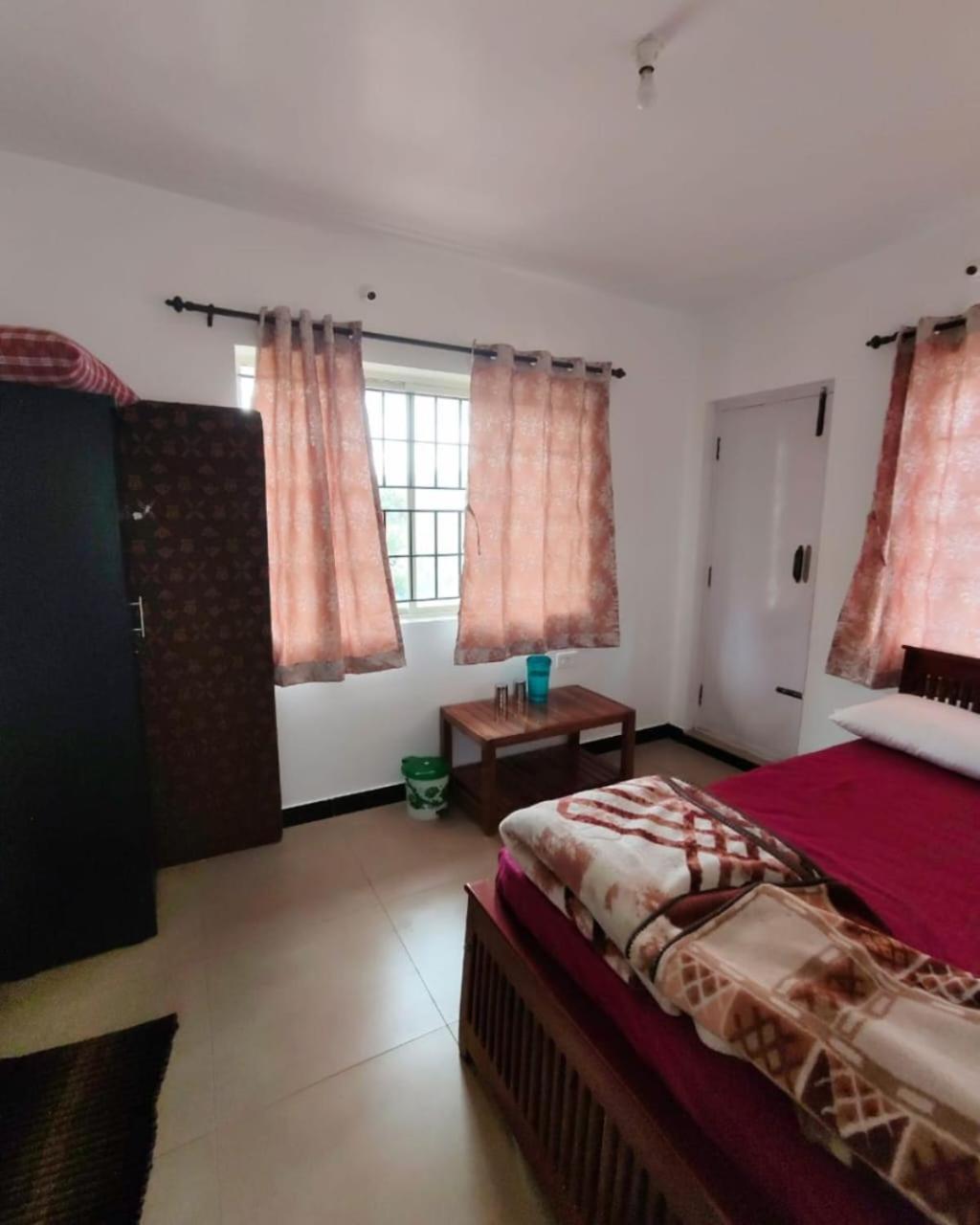 Shambhalahomestay Bed & Breakfast *