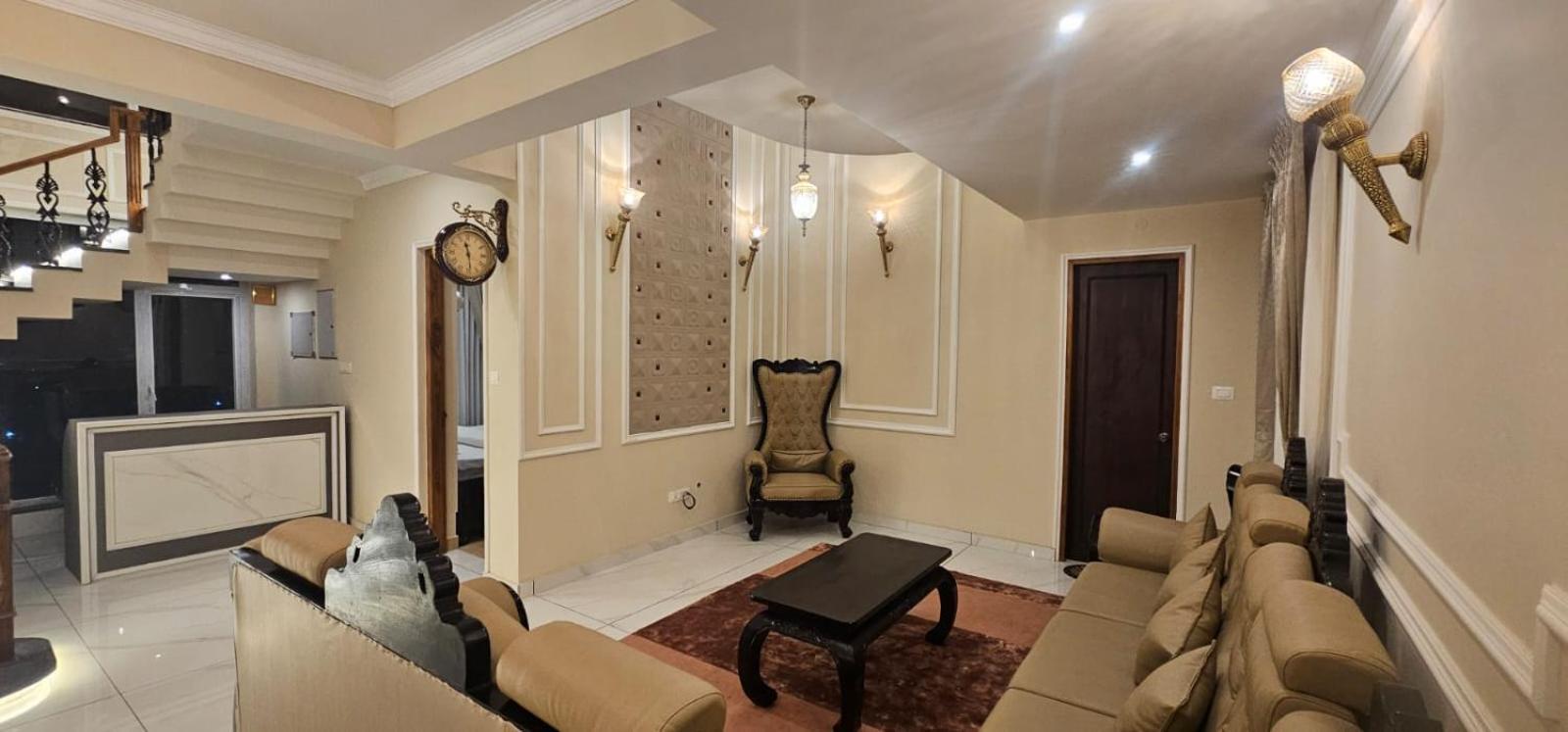 Homestay King Palace *