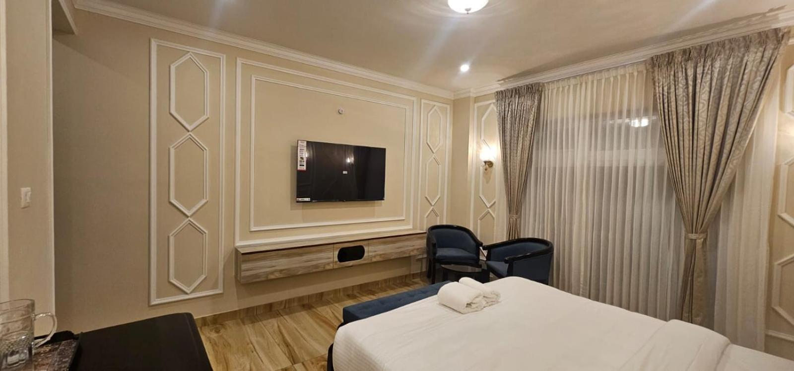 King Palace *
