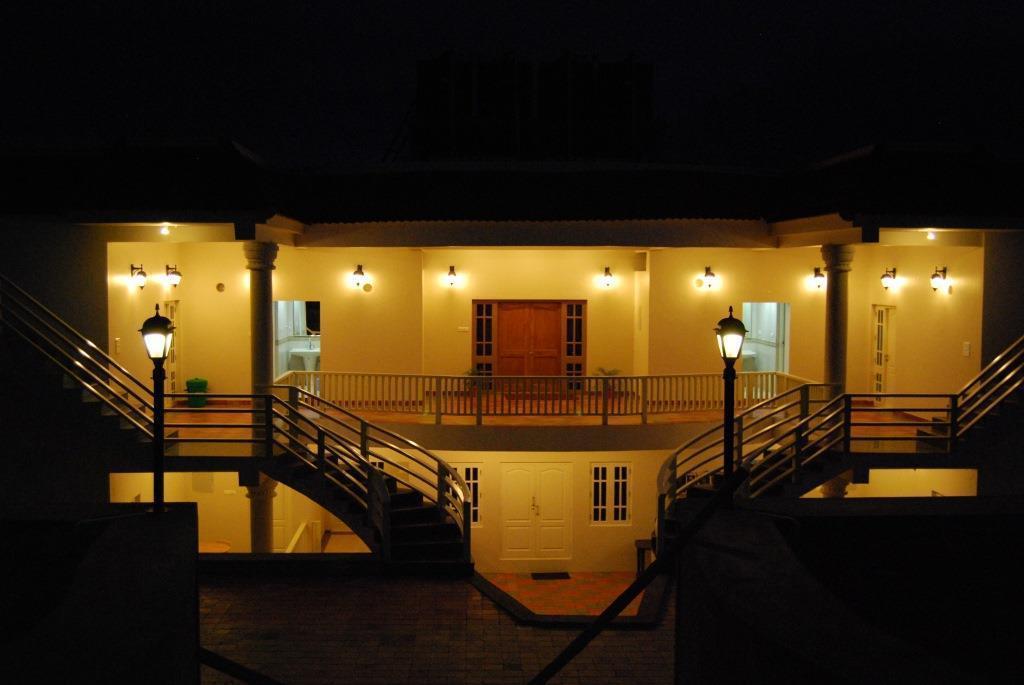 Hotel Palve Sugavasam