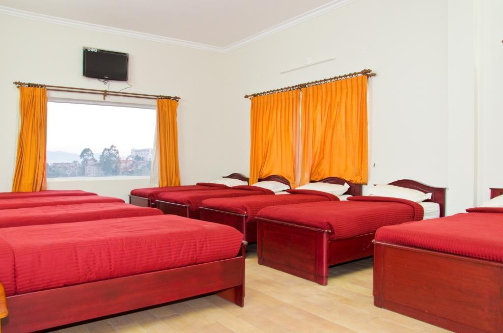 Hotel Palve Sugavasam Ooty