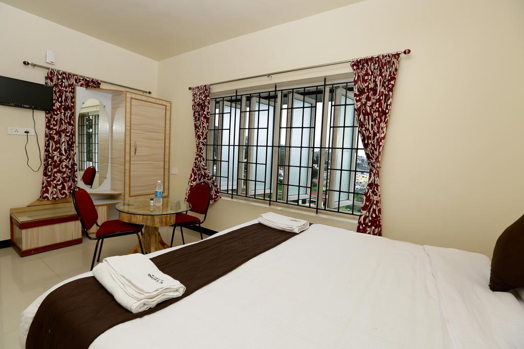 Al Woodlands Residency Hotel Ooty