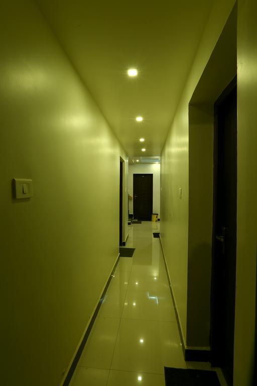 Hotel Al Woodlands Residency Ooty