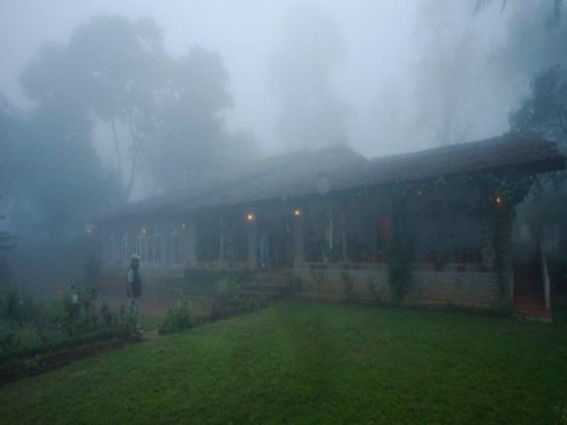 Amberina - Gudalur Homestay *