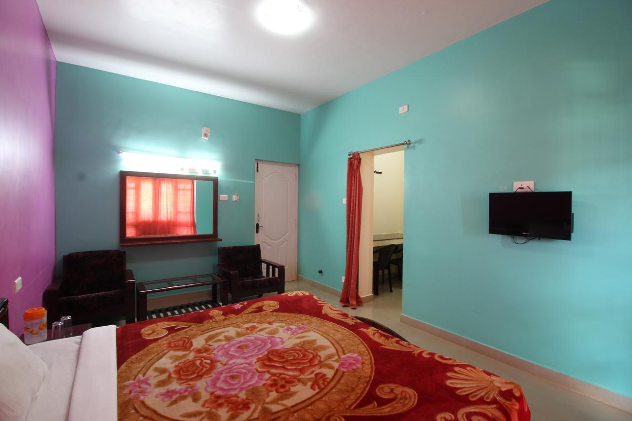 Rk Hotel