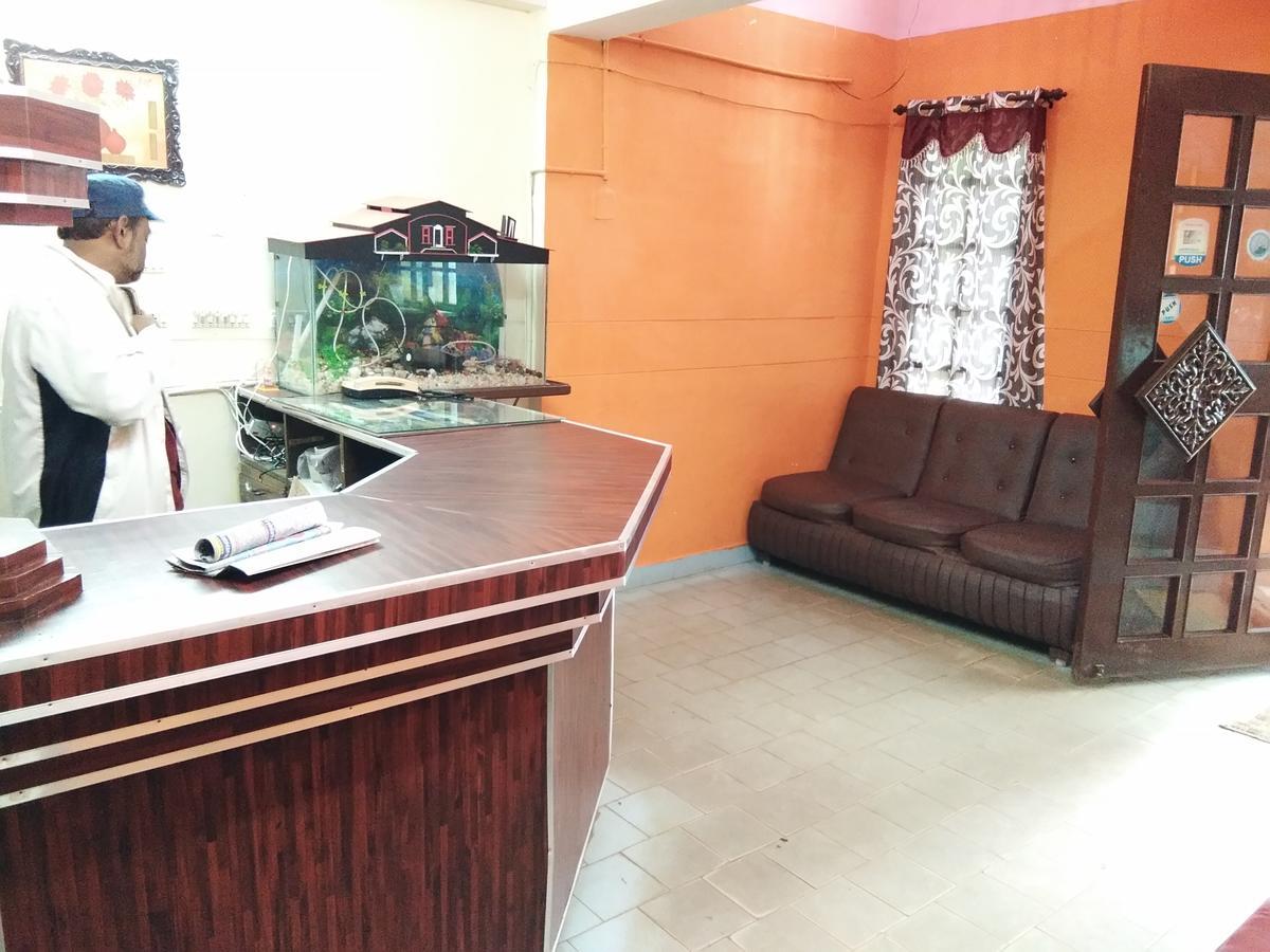 Hill Breeze Hotel Ooty
