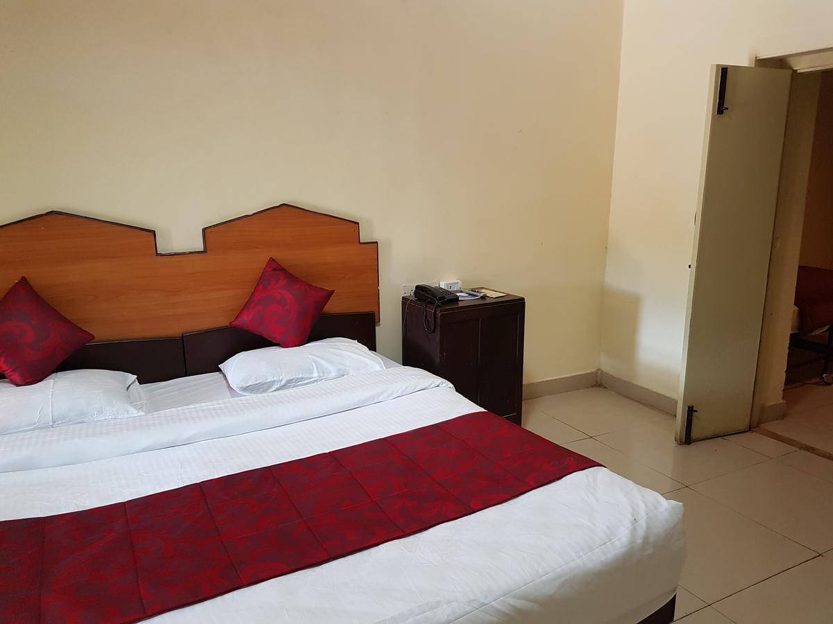 Kstdc Mayura Sudarshan ,ooty Resort