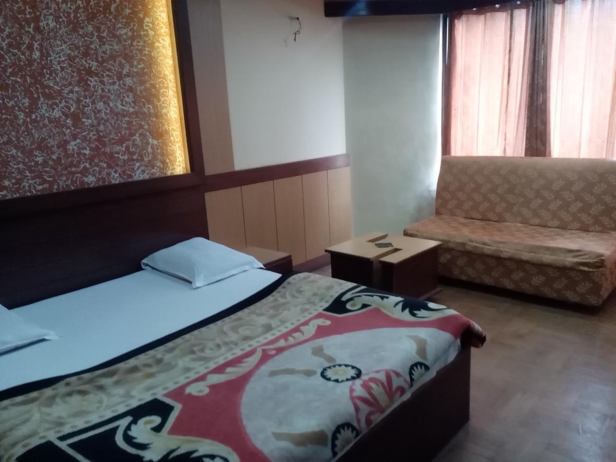Hotel Shiv Shanthi Ooty