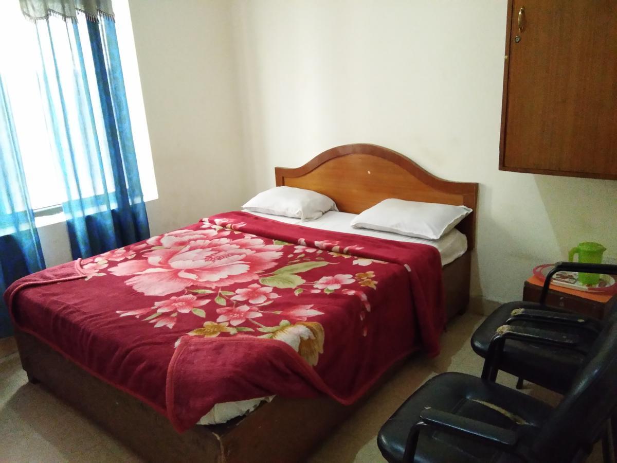 Hotel New Nakshatra Ooty