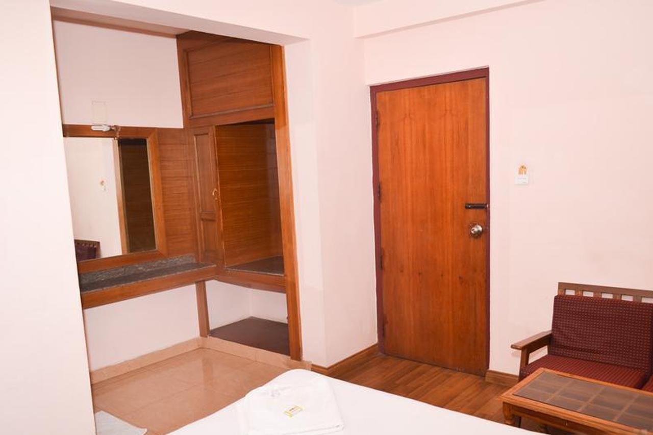 Hotel Blue Bird