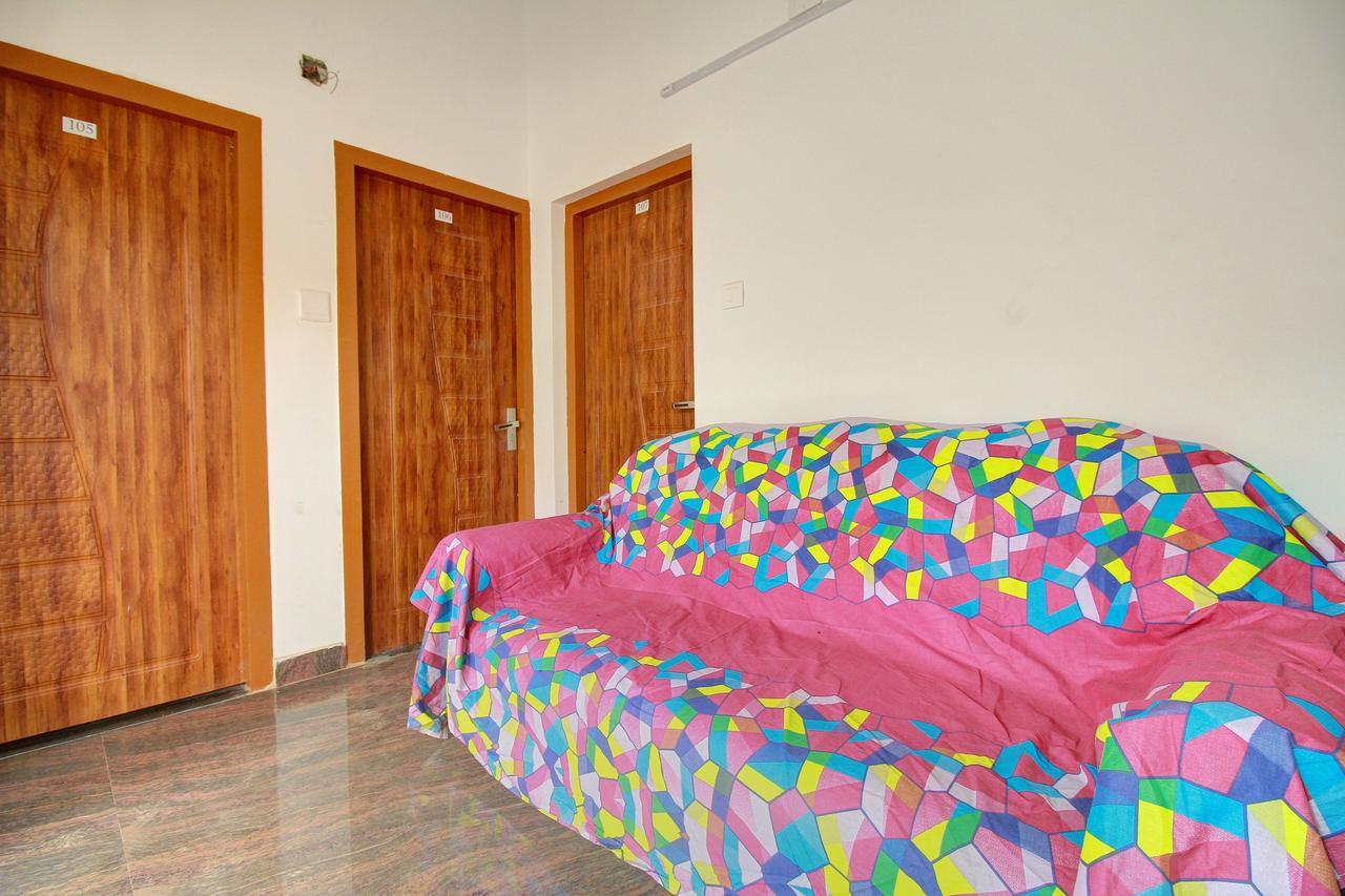 Oyo 14240 Mohan Residency Hotel