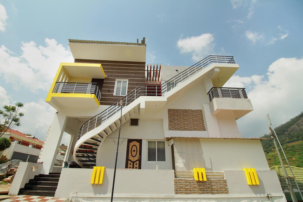 Oyo 14240 Mohan Residency Ooty