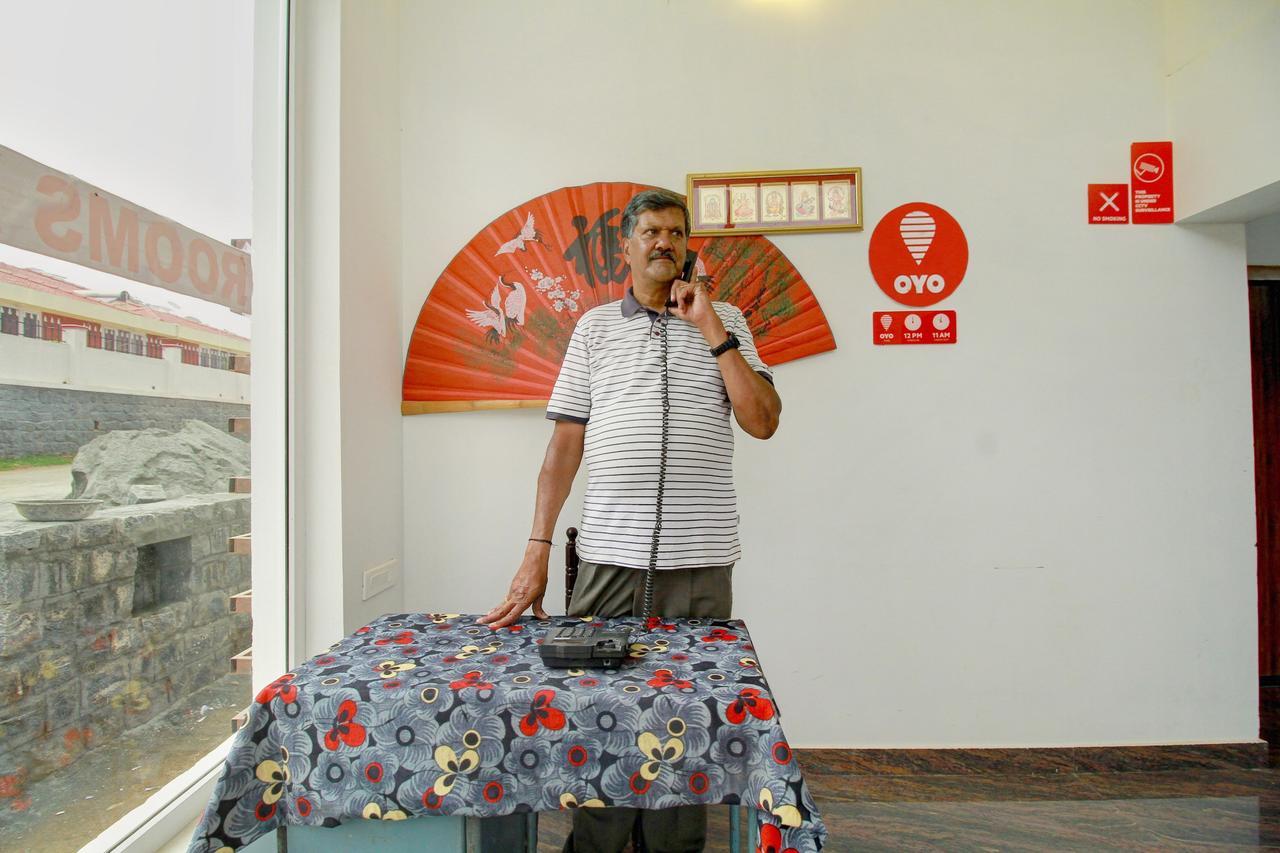 Oyo 14240 Mohan Residency Ooty