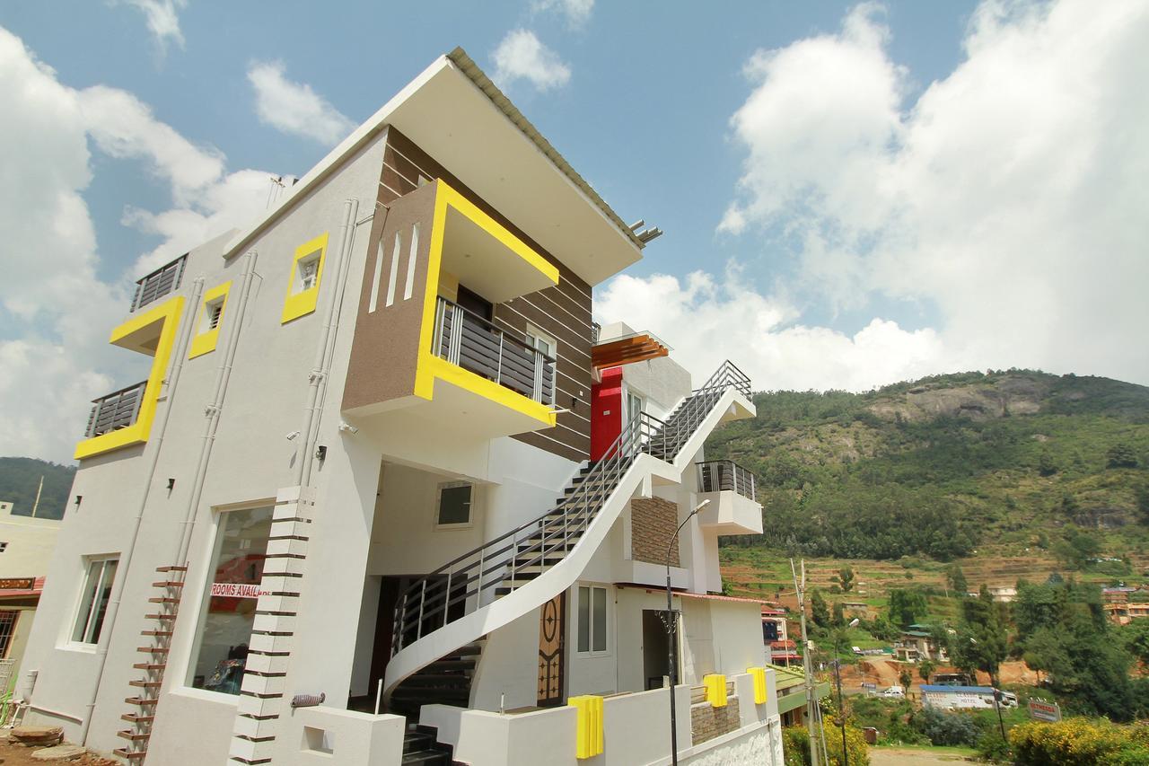 Hotel Oyo 14240 Mohan Residency 3*