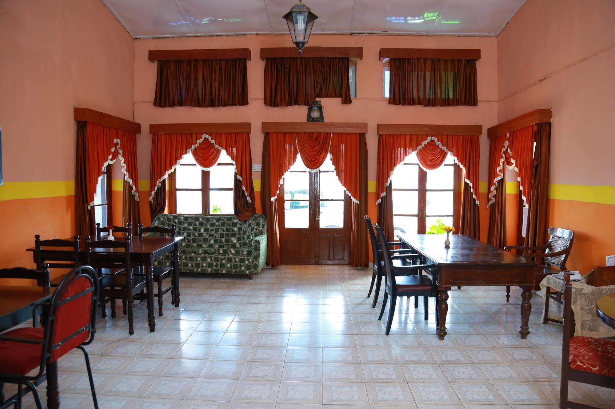 British Cliff Club Resort 3*
