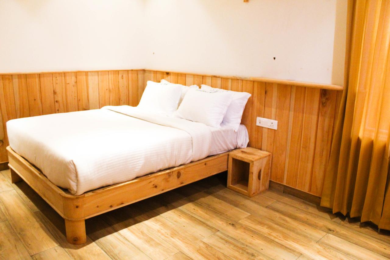 Al Woodlands Residency Ooty