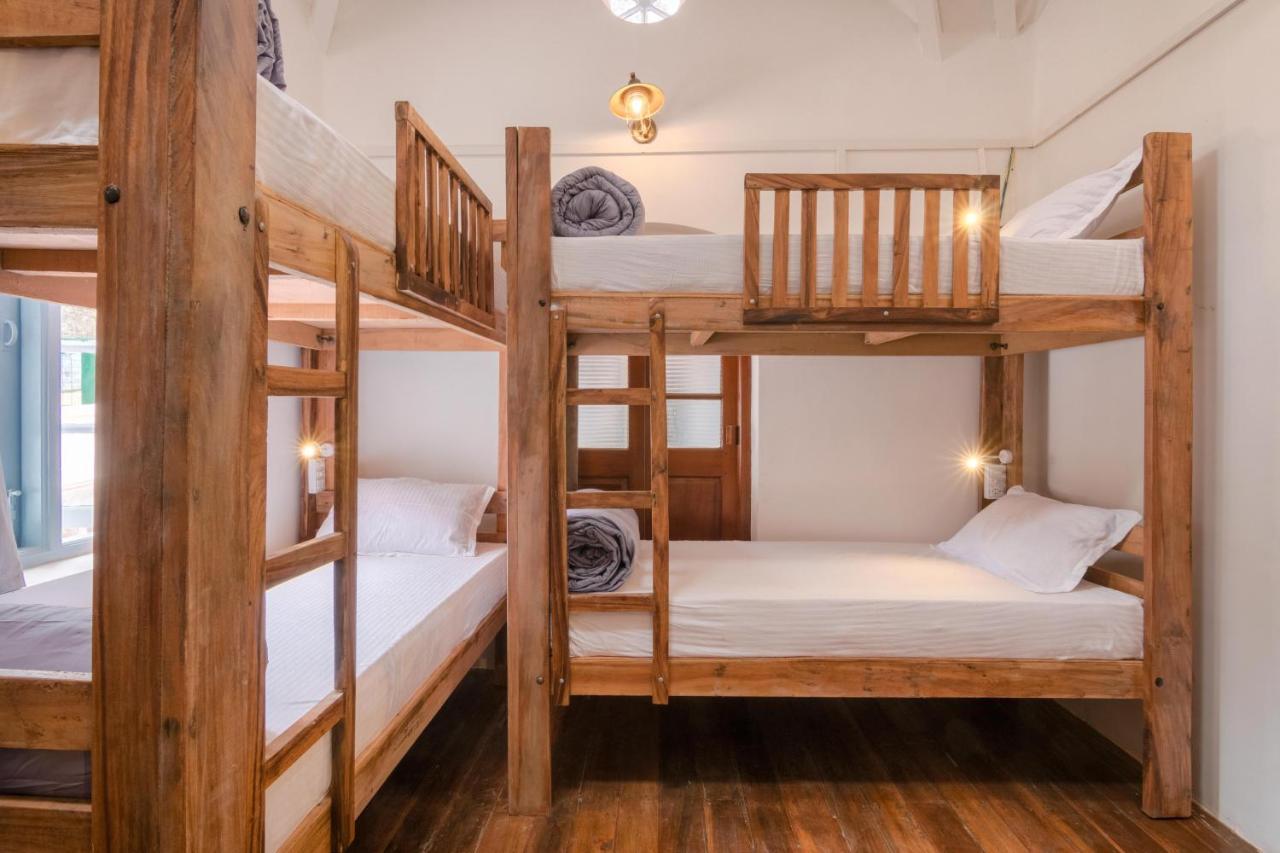 Zostel Hostel *