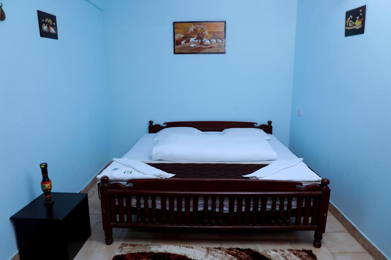 White House ,ooty Hotel