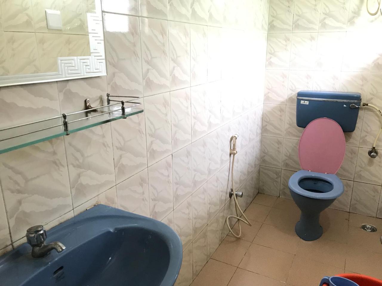 Rahamath Hostel *