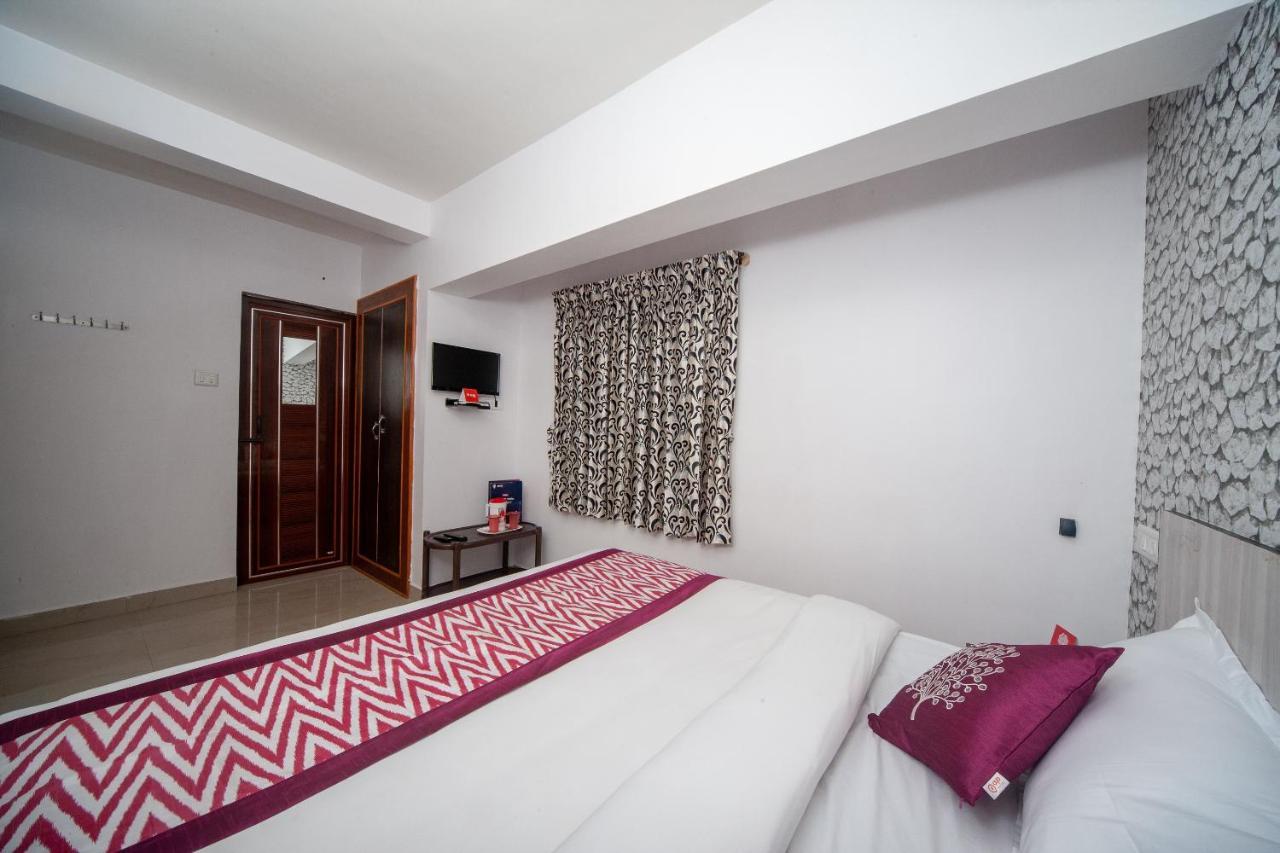 Oyo 17079 Valley Homes Hotel 3*