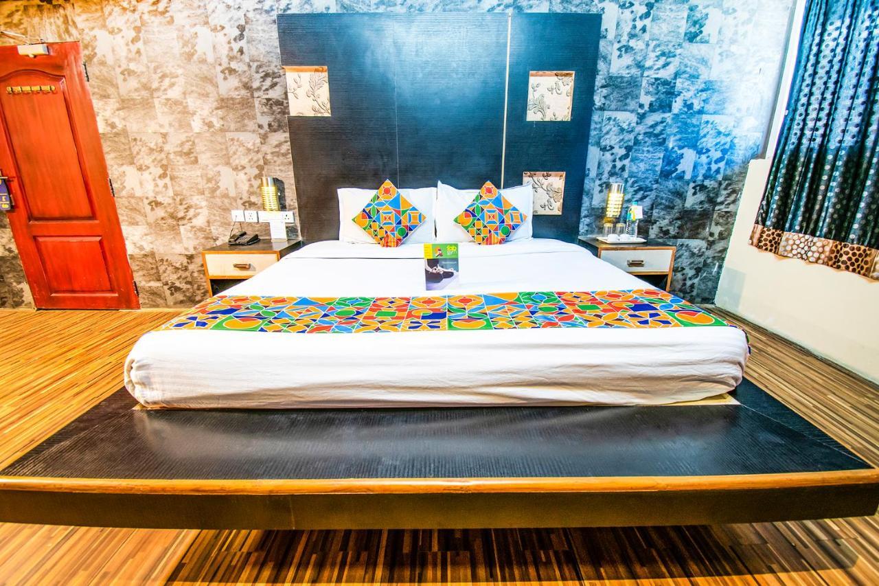 Fabhotel De Santosh Residency Ettines Road 3*