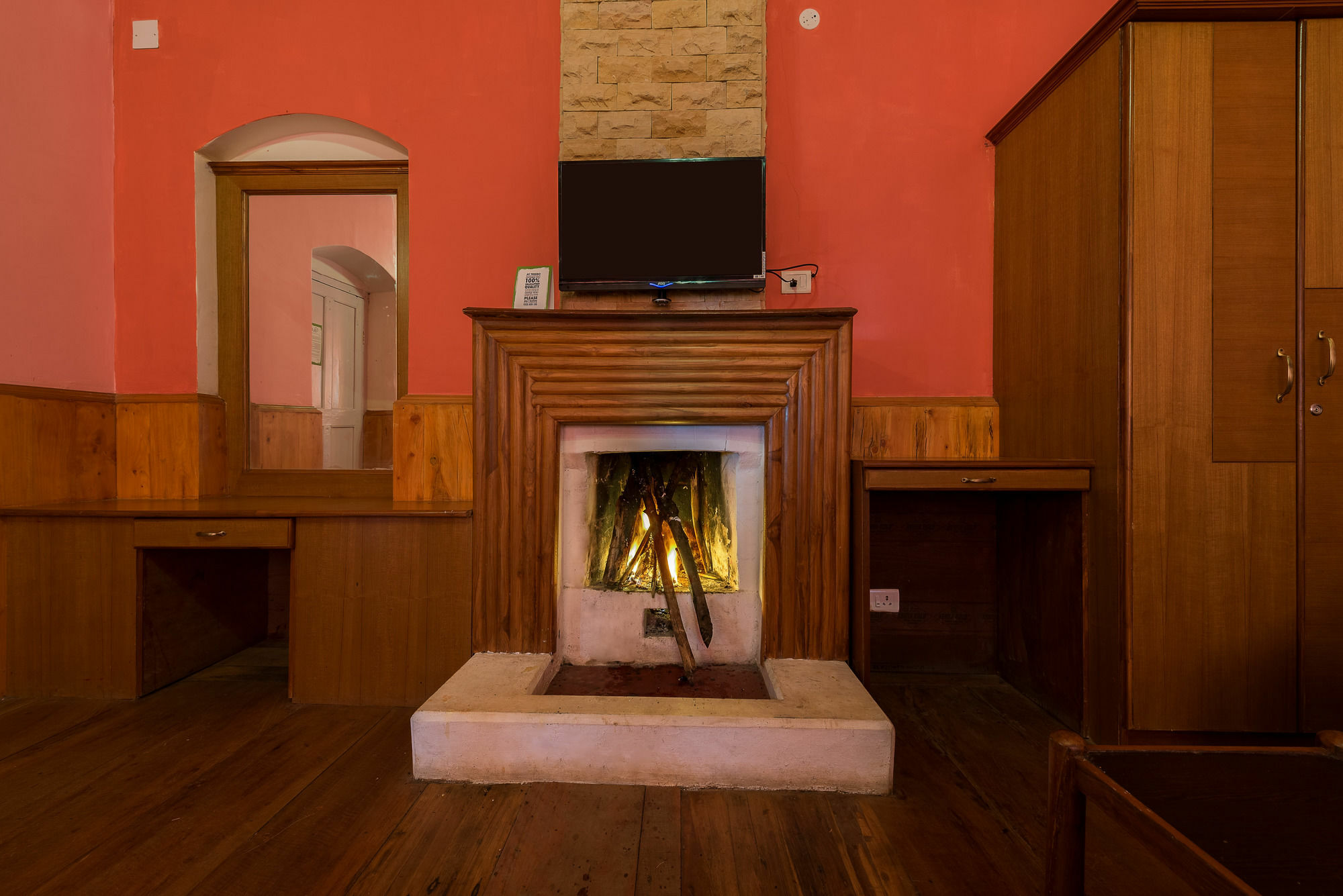 Hotel Itsy By Treebo - Rosefield Heritage