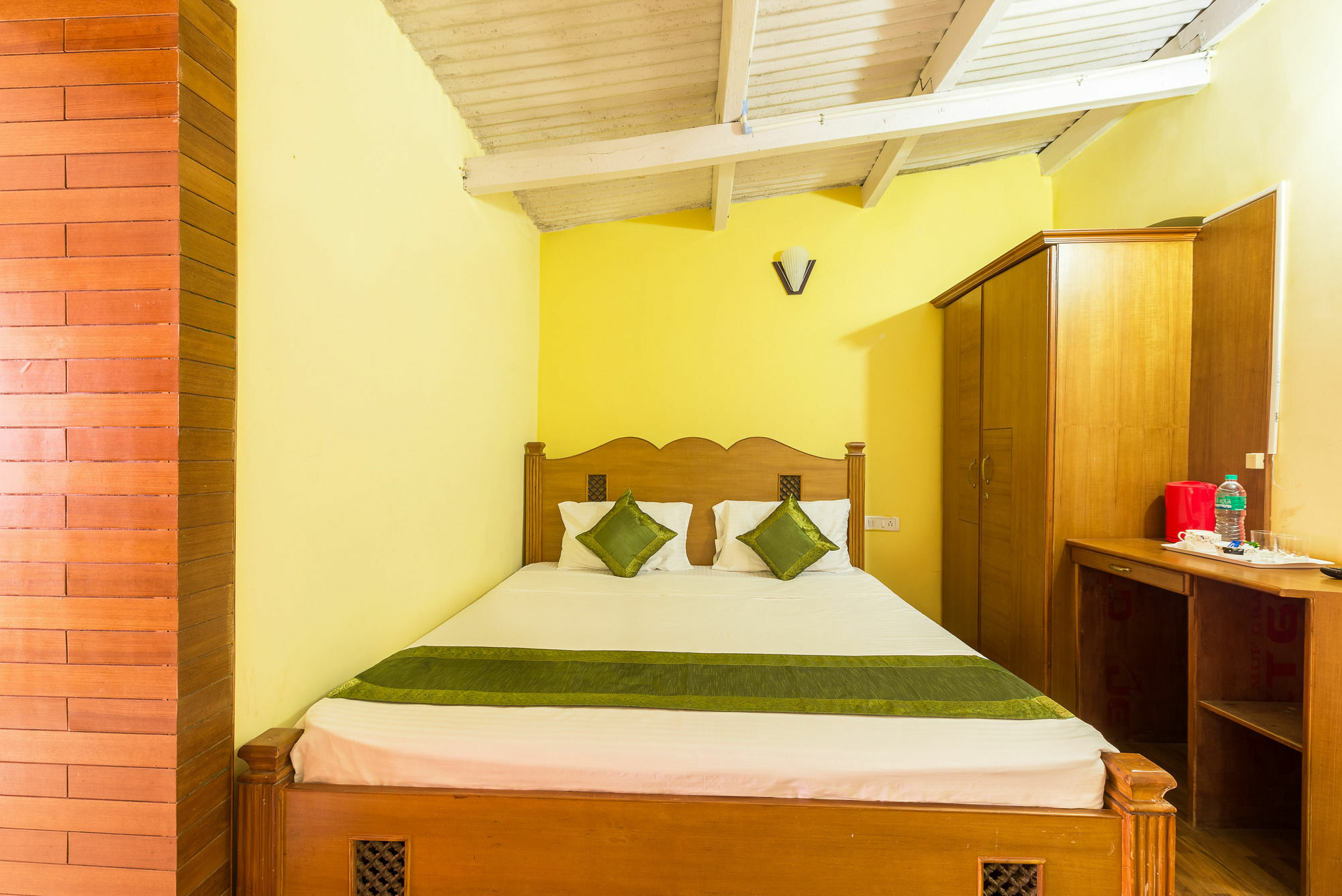 Hotel Itsy By Treebo - Rosefield Heritage 3*