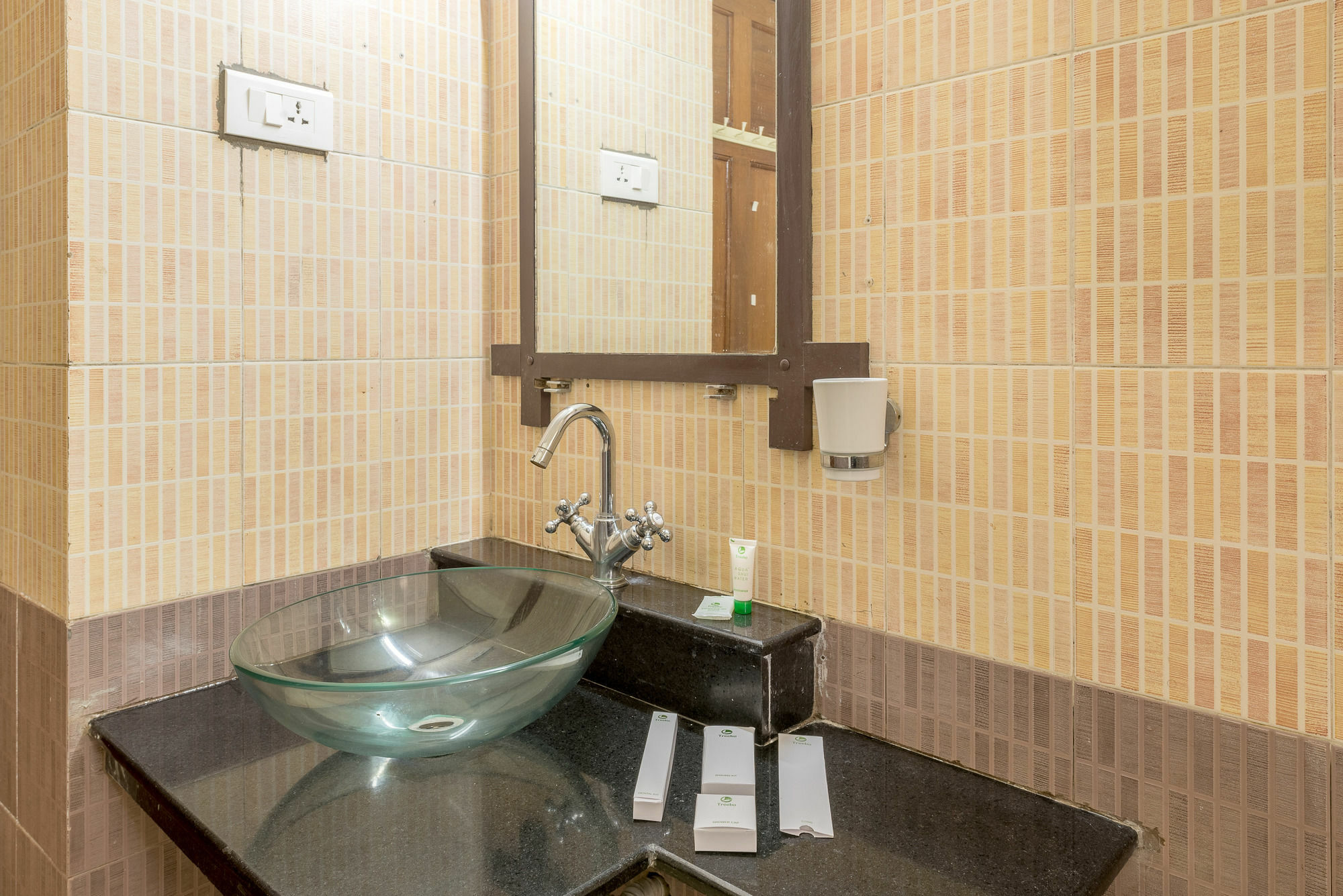 Treebo Trend Yantra Leisures Resort 3*