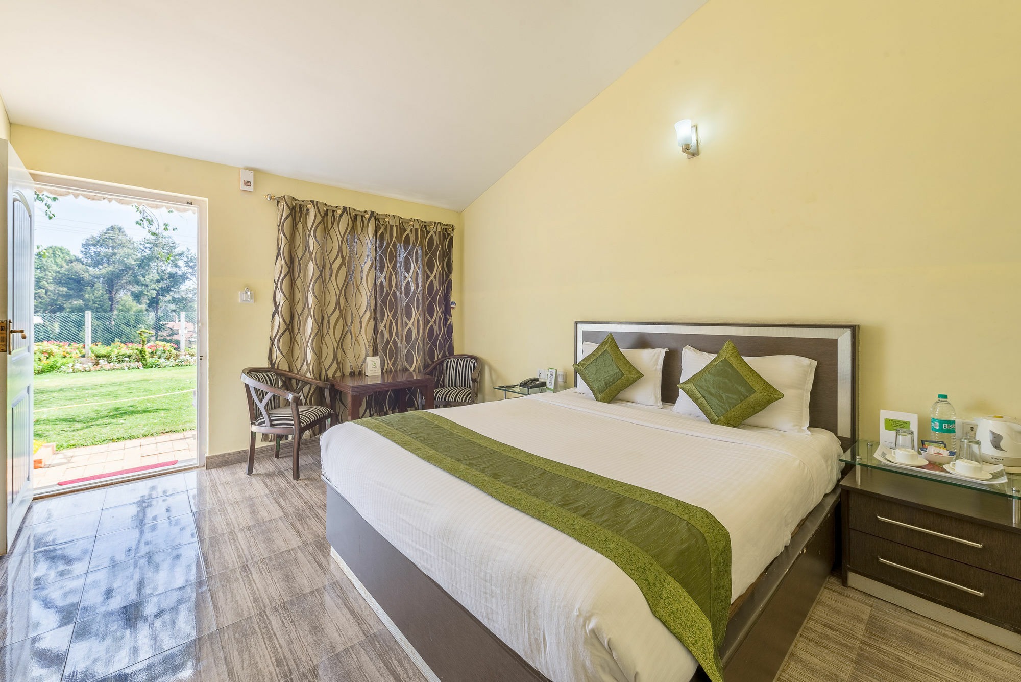 Treebo Trend Yantra Leisures Ooty