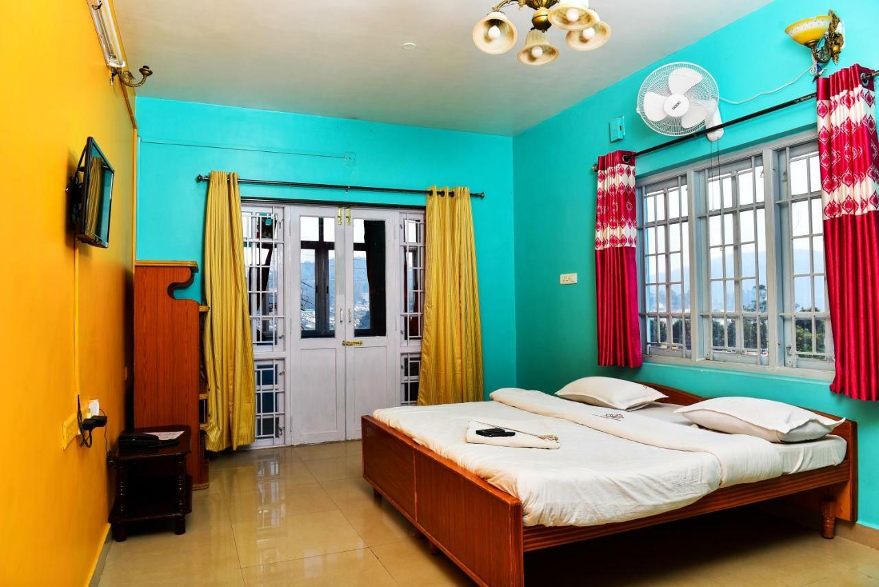 Rk Hotel 3*
