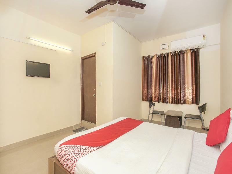 Oyo Flagship 24364 Shiv Shanthi Grand Ooty