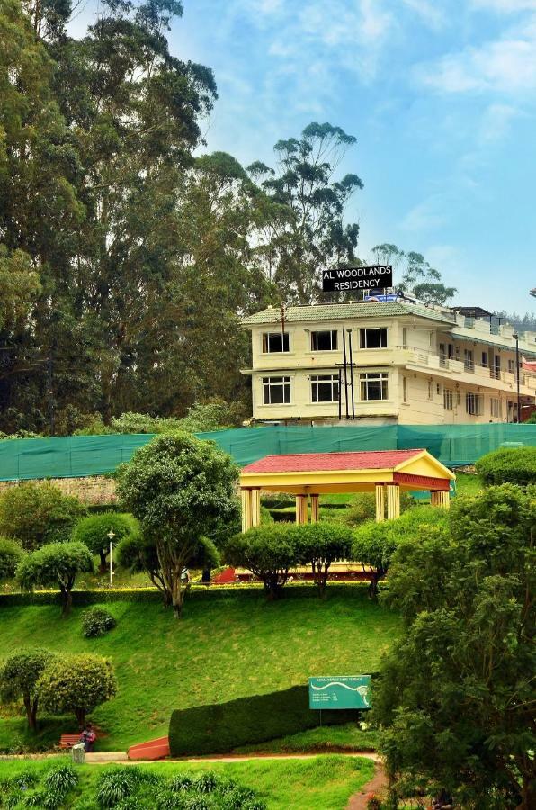 Al Woodlands Residency Hotel