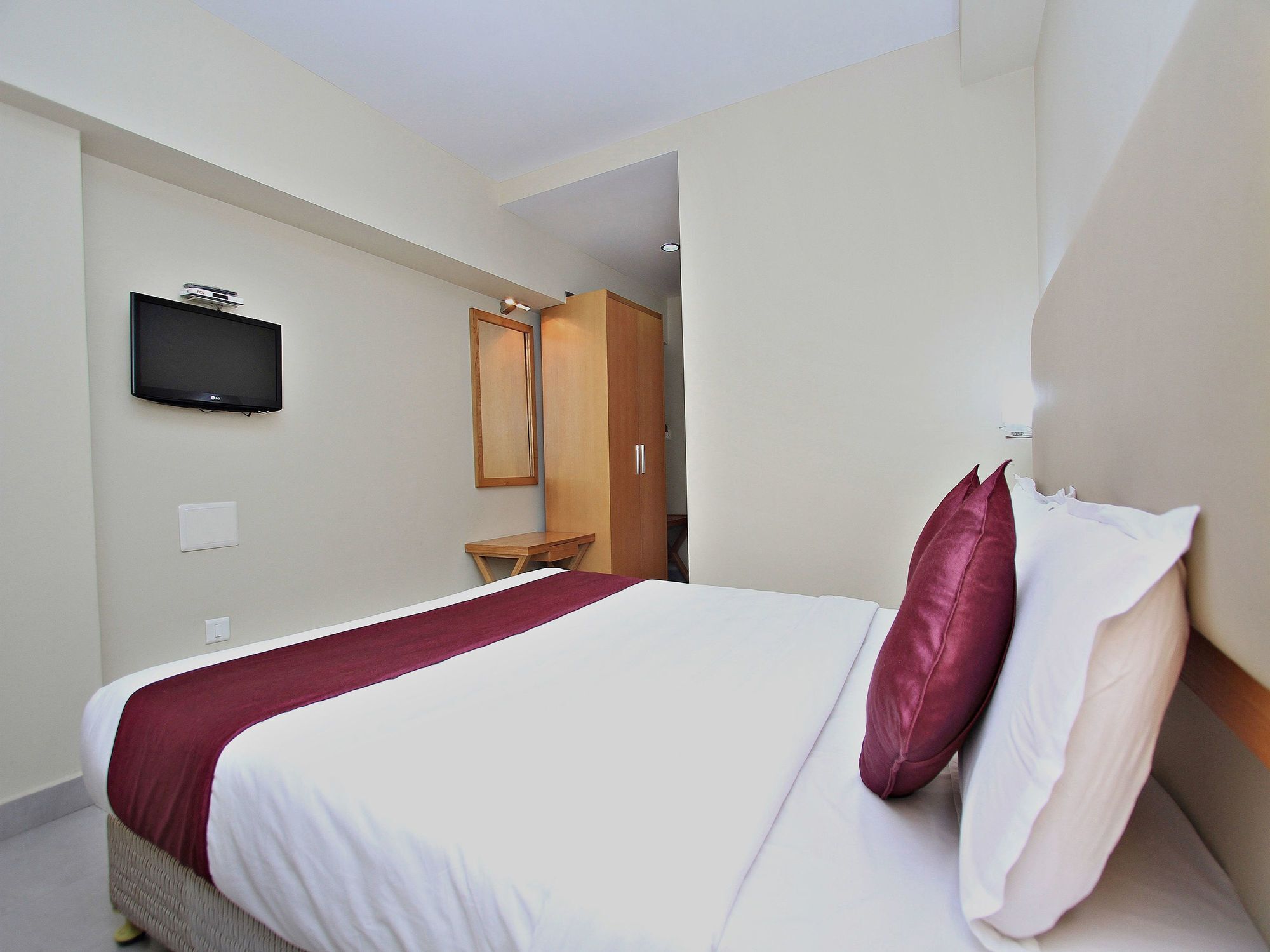 Hotel Oyo 10950 Hills Palace
