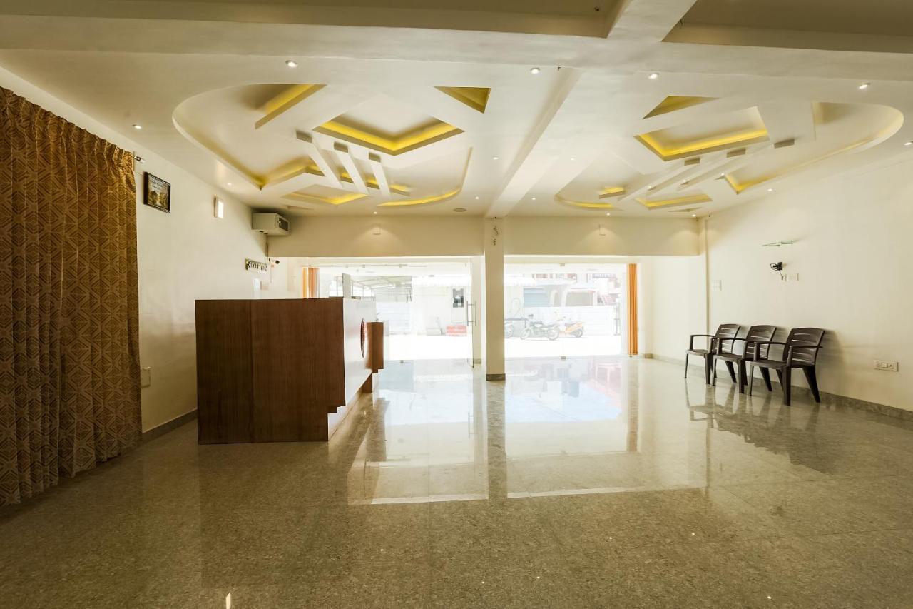 Hotel Collection O 36438 Zion International 3*
