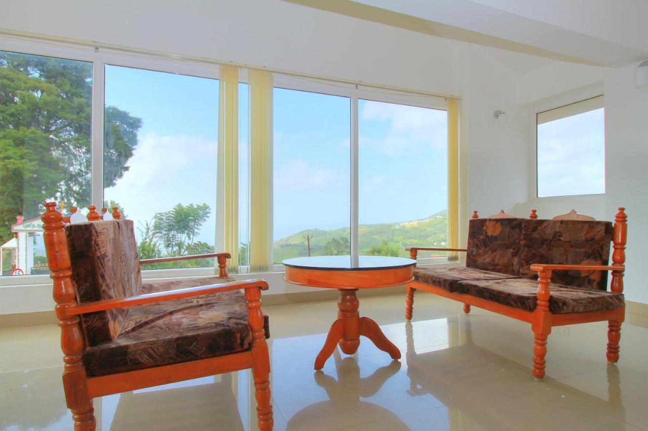 Hotel Oyo 15479 Vista Kalatty 3*