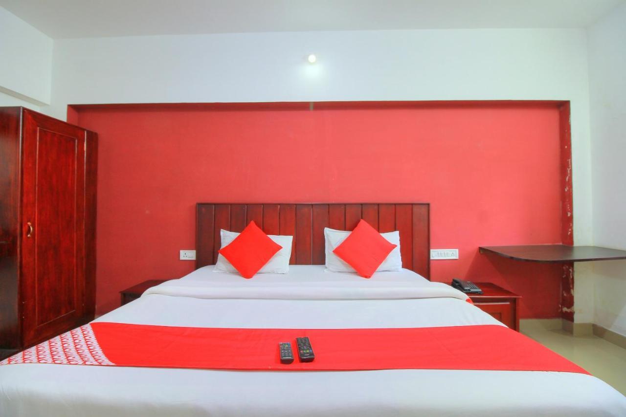 Oyo 15479 Vista Kalatty Hotel