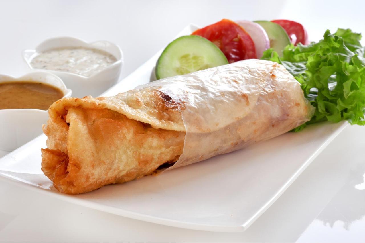 Oyo 36500 Sri Krishna Hotel 3*